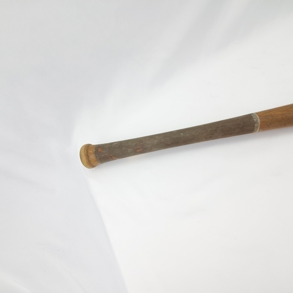 50’s Hillerich Bradsby #54 Louisville Softball Bat - Picture 6 of 8